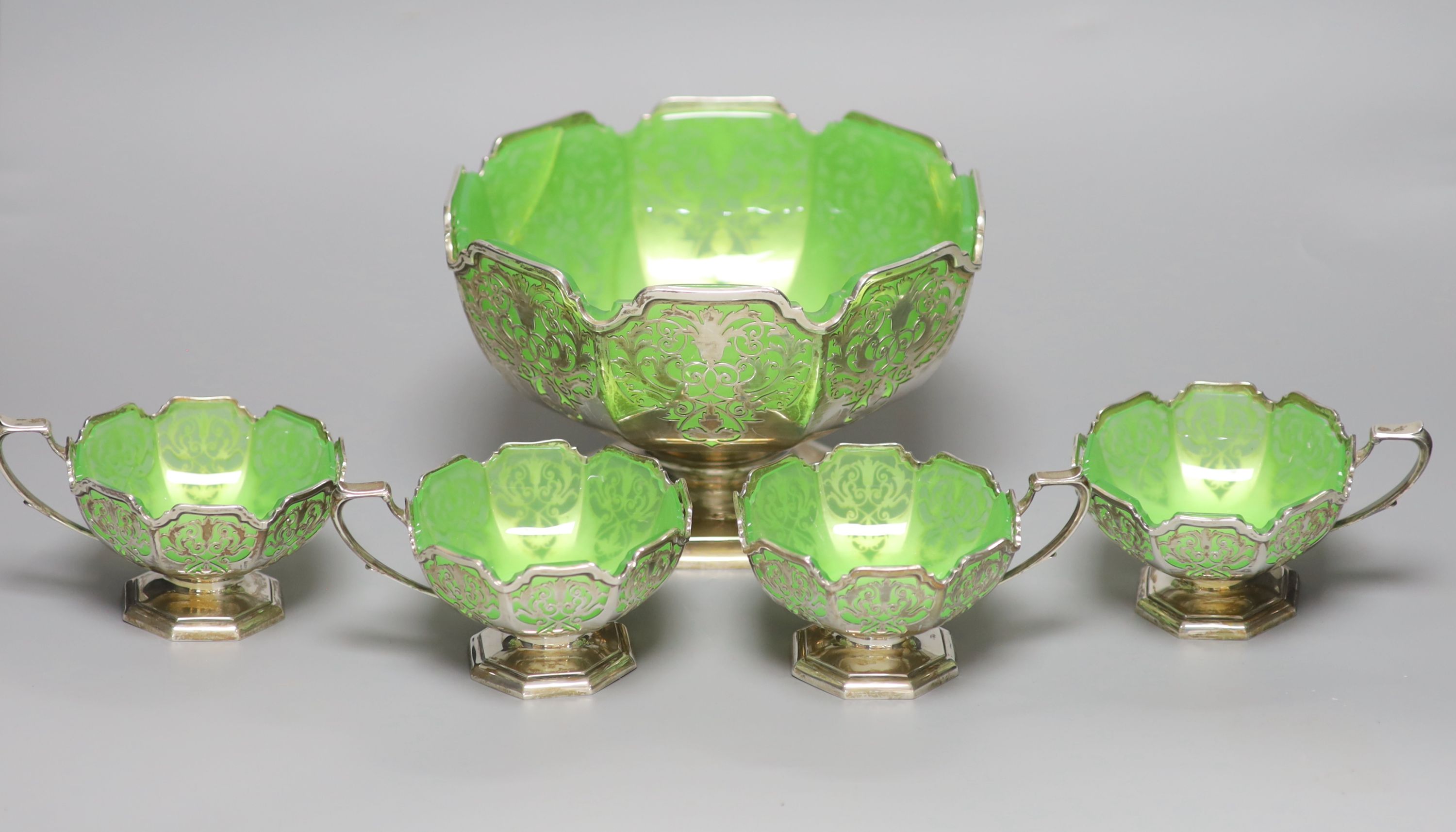 A George VI silver and green glass dessert set by Mappin & Webb (a.f.)